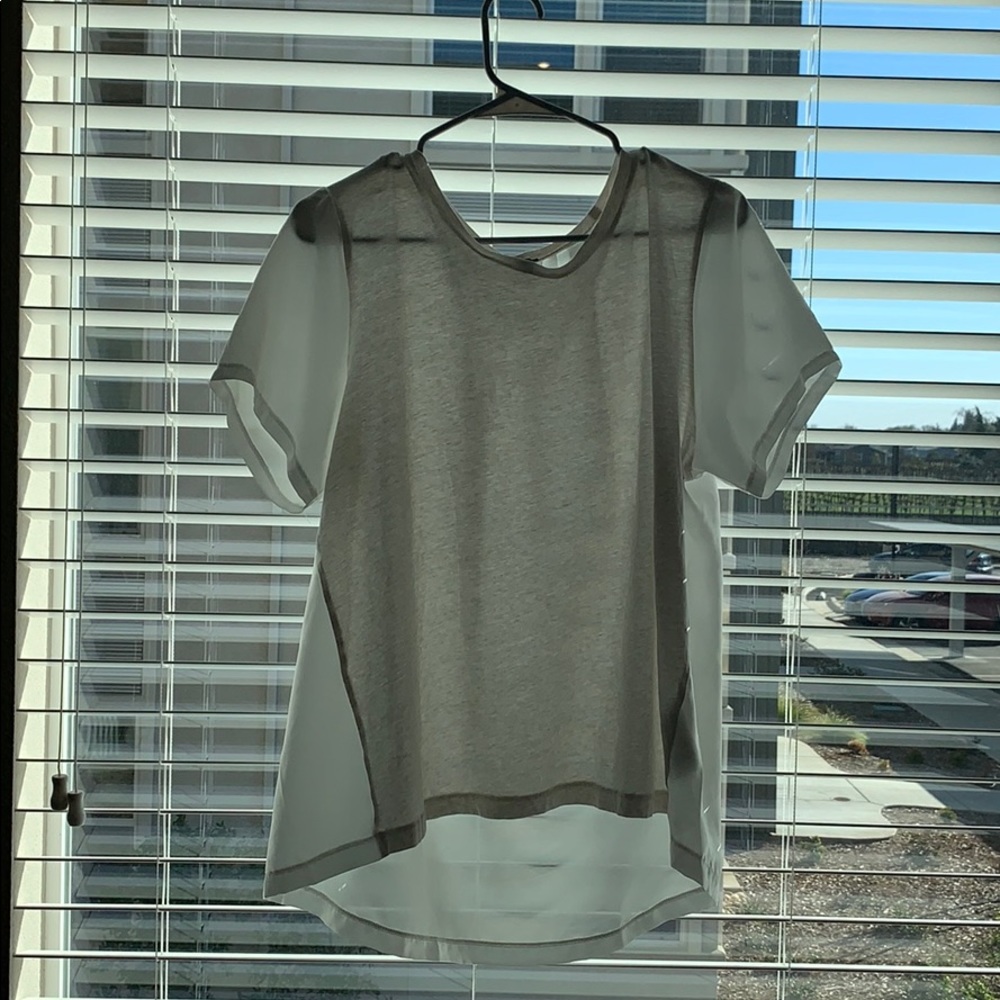 White tee